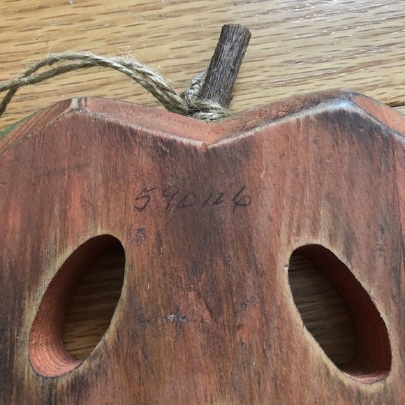 Vintage Rustic Carved Wooden Pumpkin Jack O Lantern Wall Hanging Halloween - Picture 3 of 8